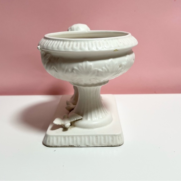 Vintage Victorian cherub baby planter - Picture 6 of 8